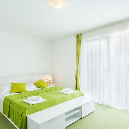 Bijaka Villas&Apartments Милна Экстерьер фото